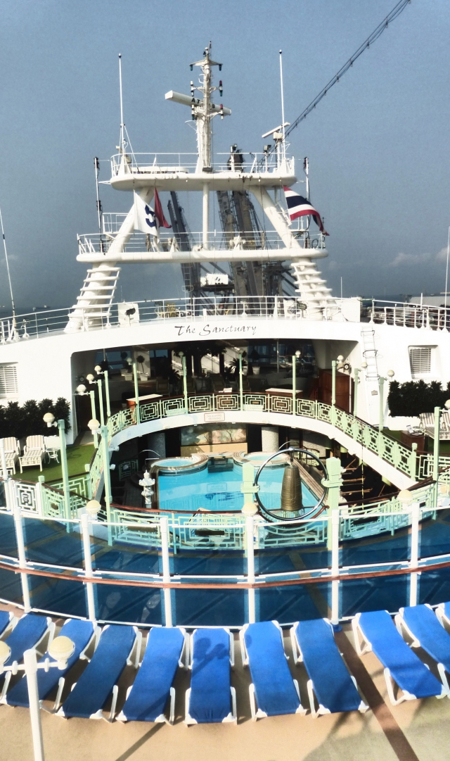 Праздничный круиз Sapphire Princess по Юго-Восточной Азии 23.02-10.03.15