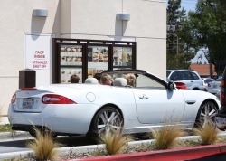 Britney Spears With Kids At Starbucks Drive Thru In Woodland Hills, May 10 2013 z1a639tt25