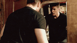 s04e01_ae81a99e7756.gif