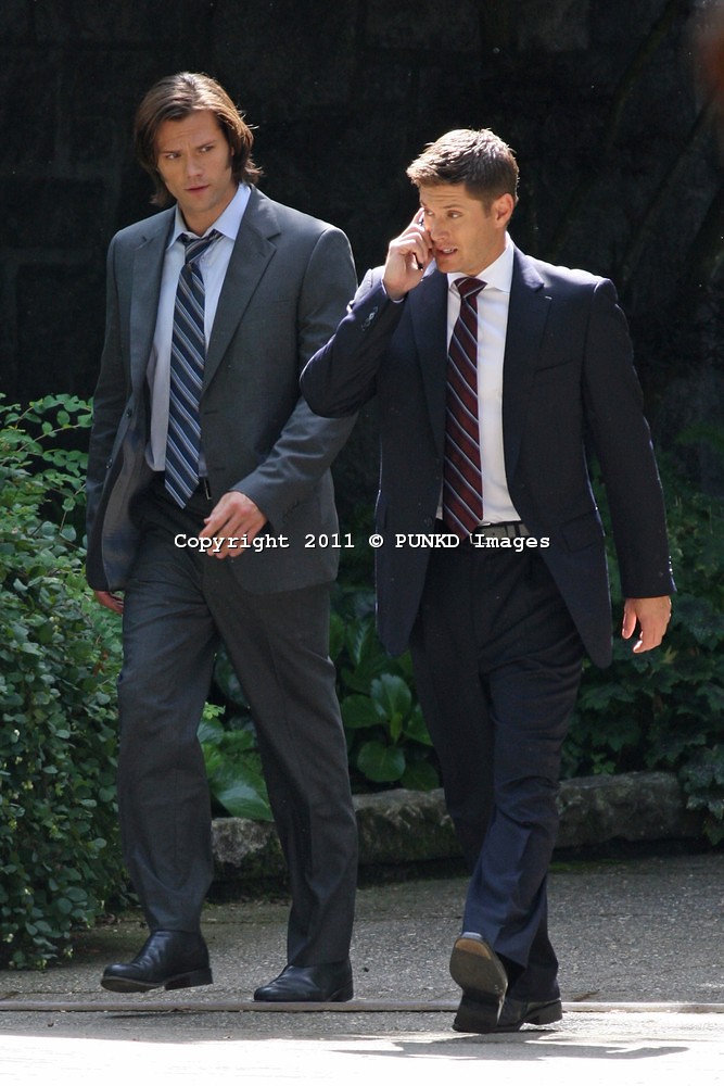 110824PI1-SUPERNATURAL-BROS-02.jpg