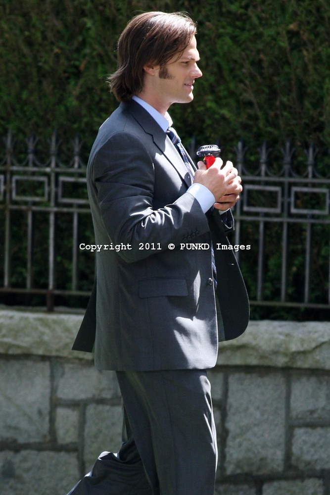 110824PI1-SUPERNATURAL-BROS-06.jpg