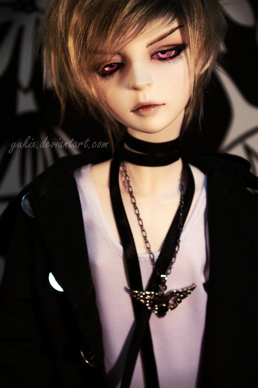 Addicted_by_YuKiX.jpg