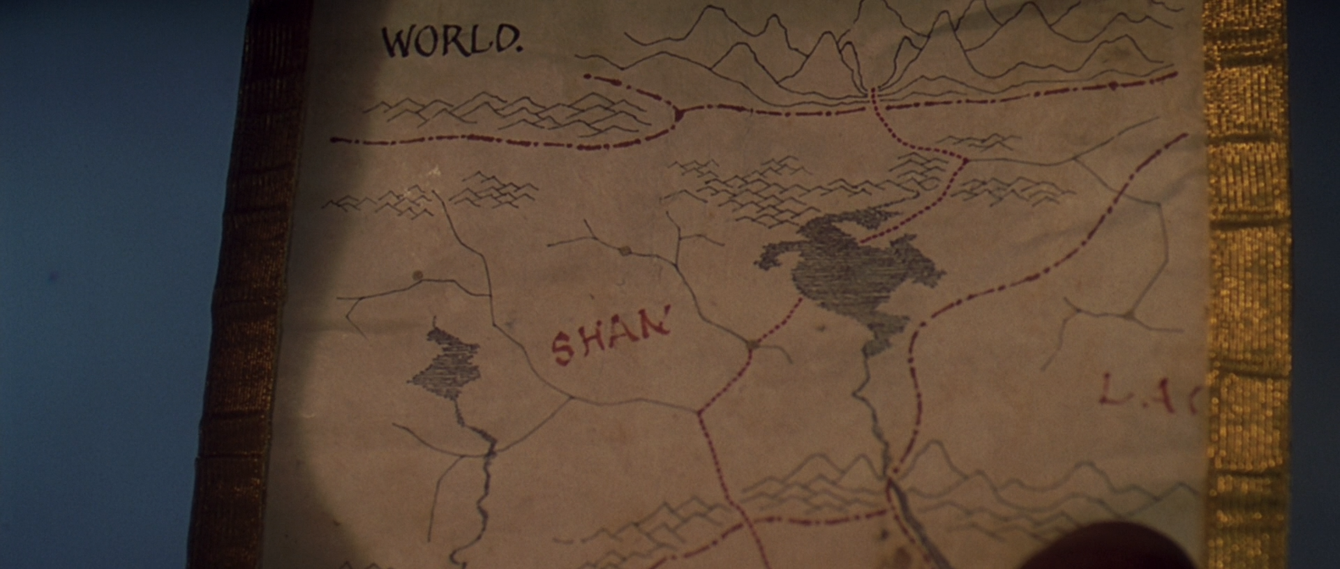 The.Quest.1996.1080p.BluRay.8xRus.Eng.HDCLUB-Skazhutin.mkv_snapshot_00.06.19_[2012.07.29_17.40.02].p