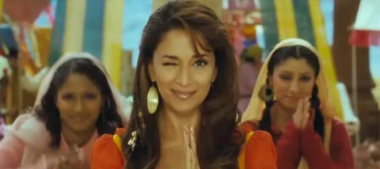 Aaja nachle madhuri