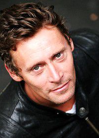 Франсис Рено