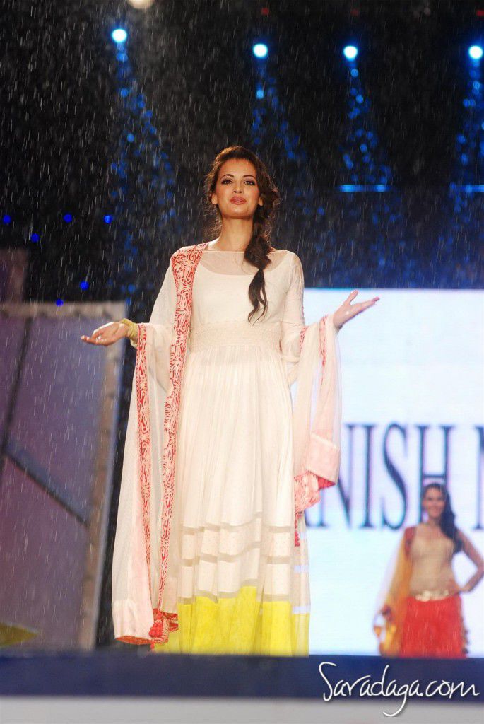 Pidilite 8th Annual Caring with Style Fashion Show (80).jpg