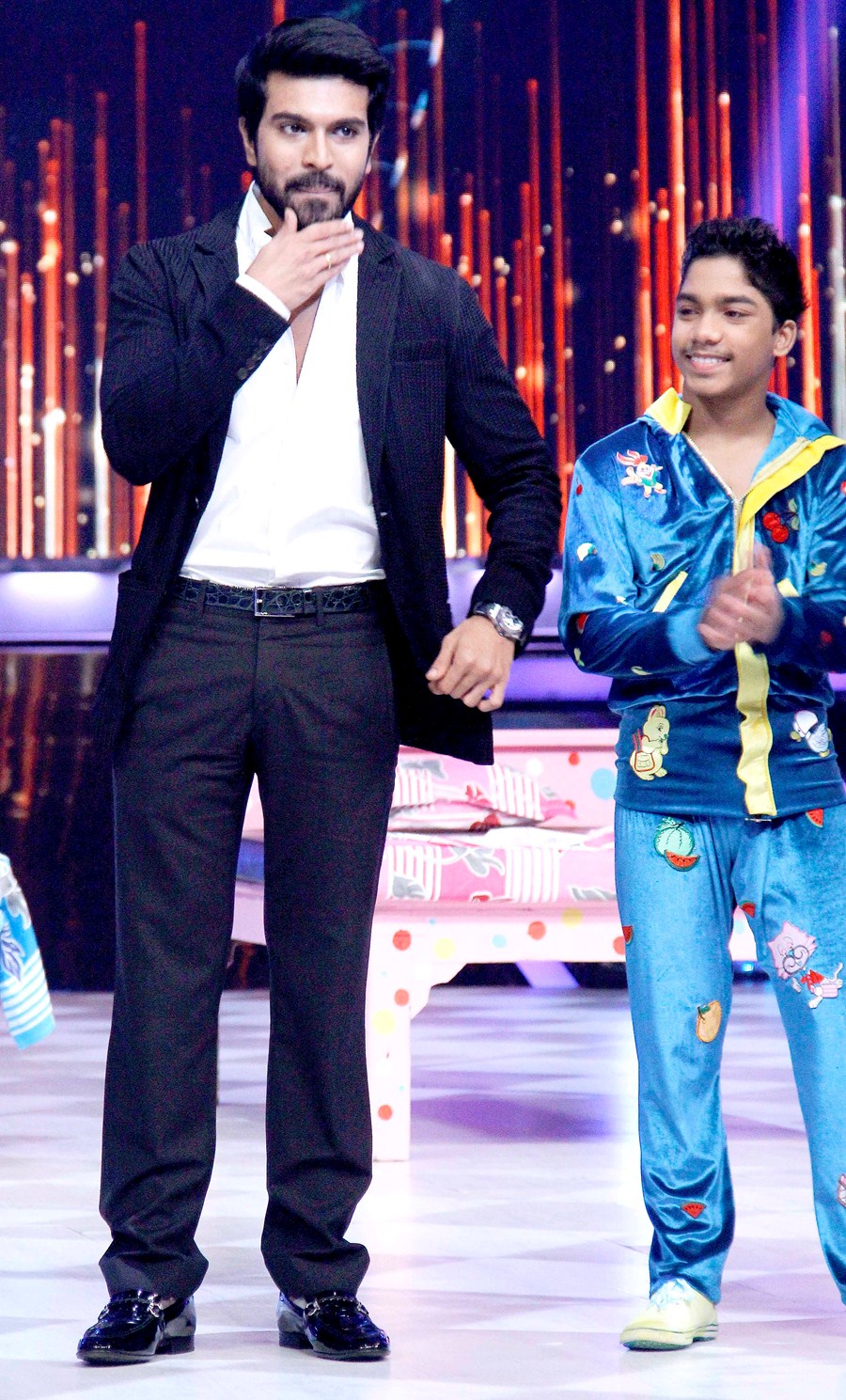Ram Charan Teja promotes Zanjeer on Jhakal Dikhhla Jaa924845.jpg