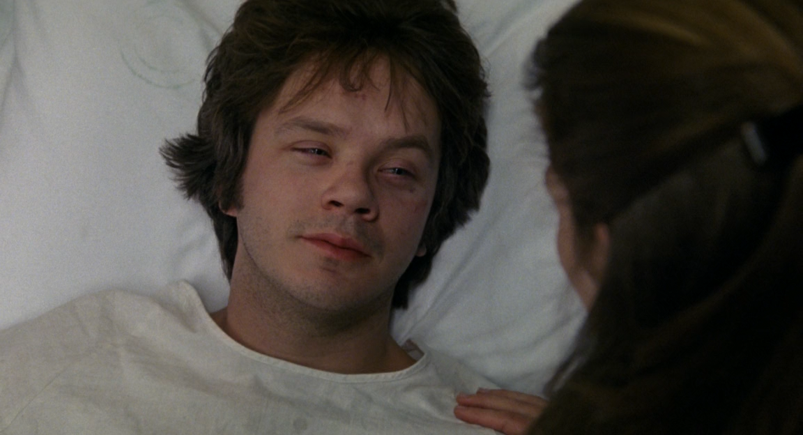 Jacob's Ladder.1990.BDRip-AVC.eFK.mkv_snapshot_01.21.08_[2014.07.30_14.00.15].png