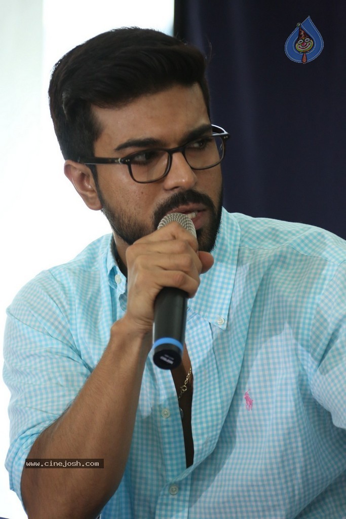 ram_charan_interview_photos_1410140403_023.jpg