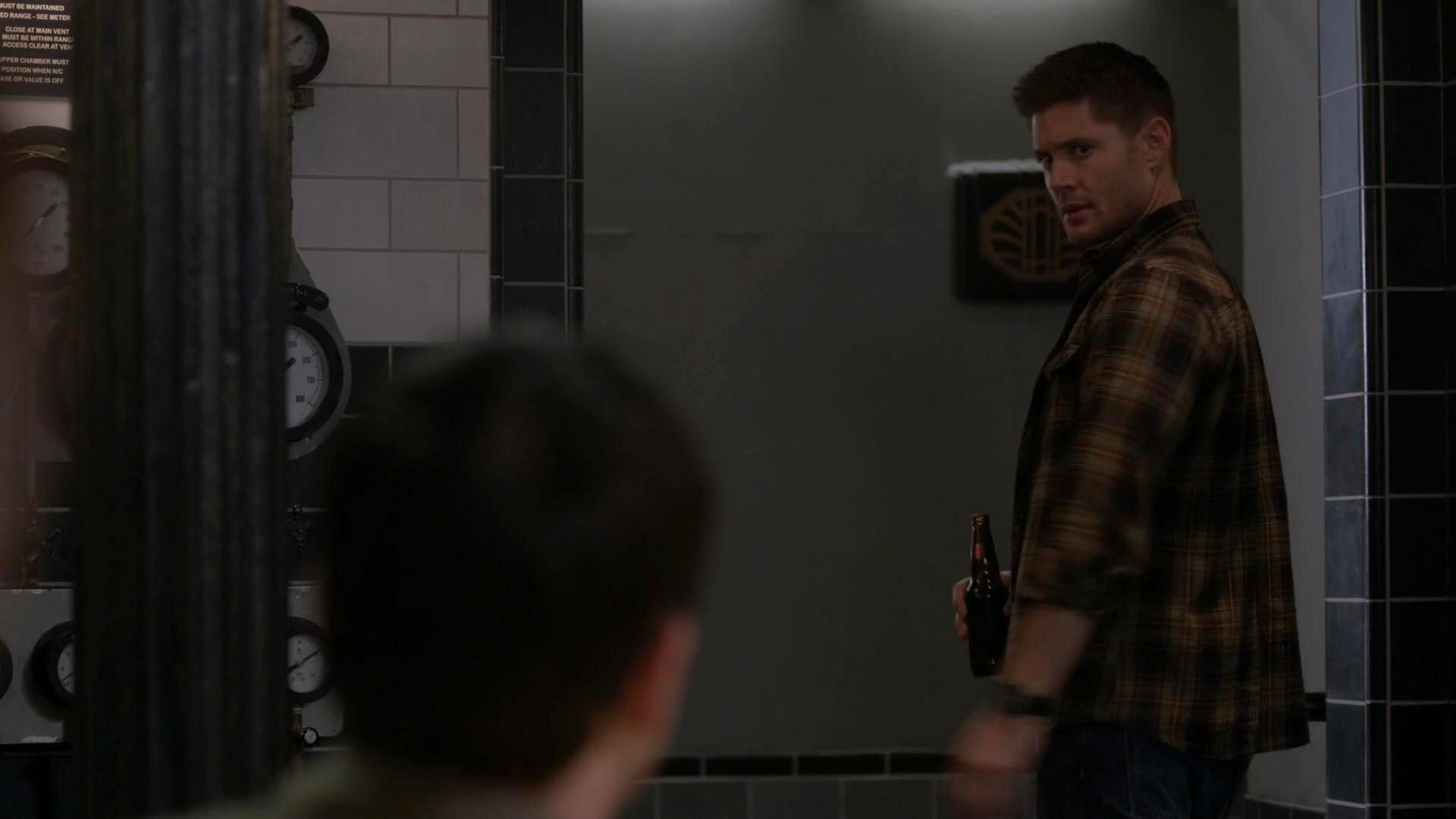 10x10 The Hunter Games.mkv_snapshot_23.51_[2015.01.26_21.41.37].jpg