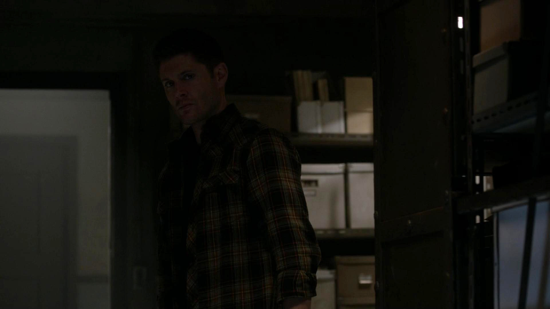 10x10 The Hunter Games.mkv_snapshot_11.55_[2015.01.25_04.34.50].jpg