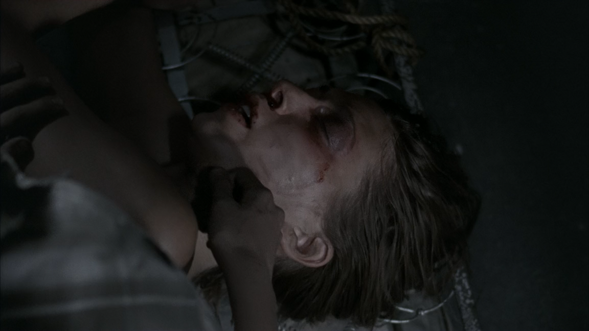 The Girl Next Door.2007.BDRip-AVC.eFK tRuAVC.mkv_snapshot_01.19.50_[2015.02.12_12.58.12].png