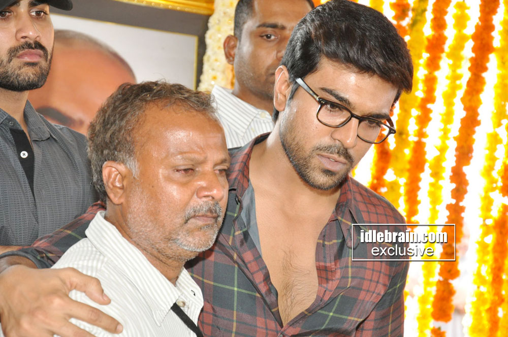 ramanaidu-celebspayhomage29.jpg