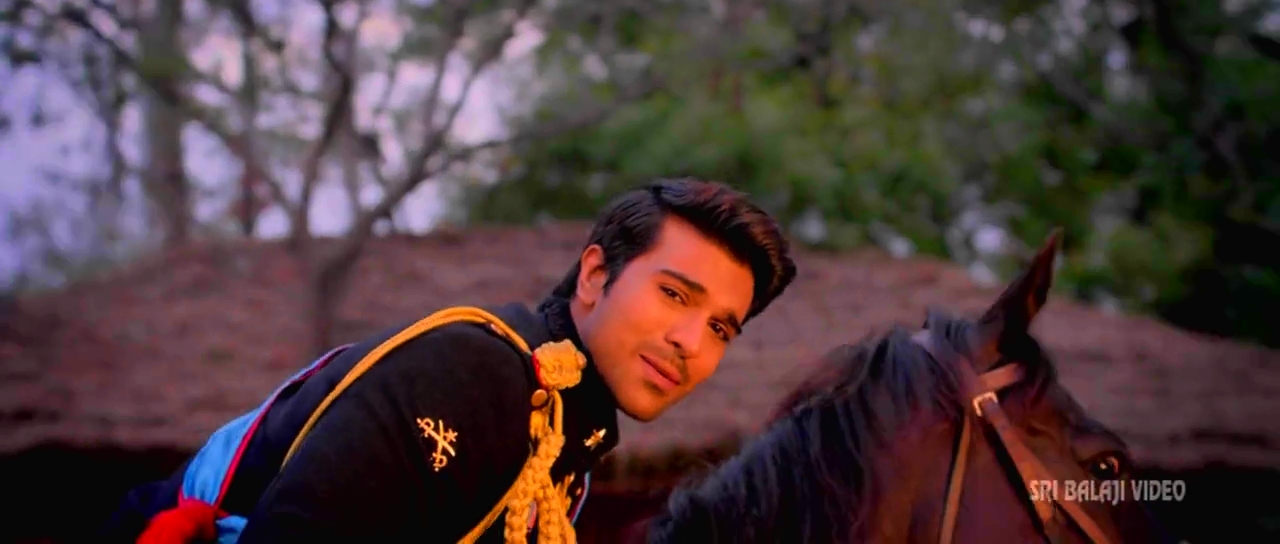 Govindudu Andarivadele_2014_DVDRip_х264-1-17-49-565.jpg