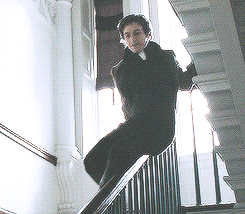 tumblr_mlh33uw2lW1qmoz1zo2_250.gif