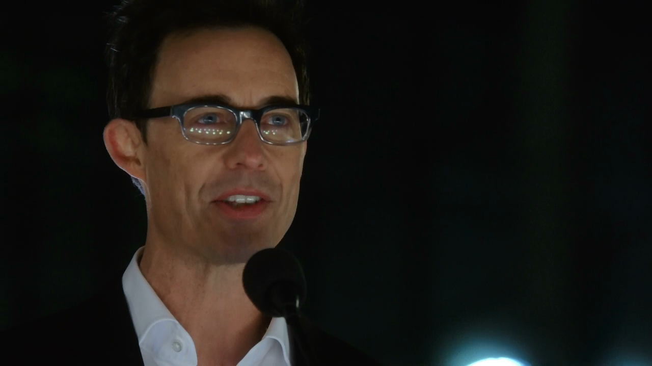The Flash S01E01 City of Heroes WEB-DL 720p Rus Eng Subs.mkv_20151010_202649.063.png