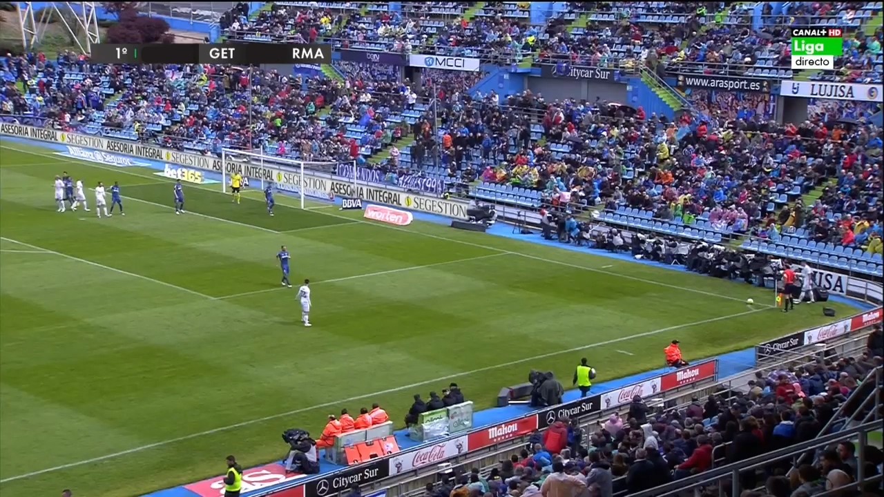 Чемпионат Испании 2015-2016  33-й тур  Хетафе – Реал Мадрид.mkv_20160417_103812.984.jpg