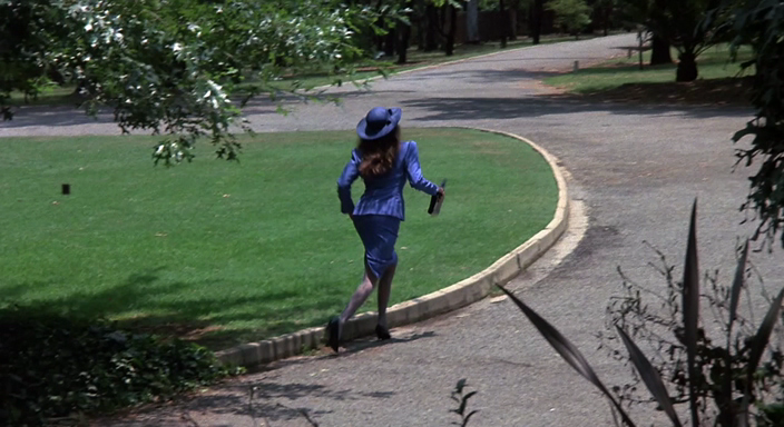 Пленница 1991.WEB-DL.720p.ПД.Eng[(027566)08-43-42].PNG