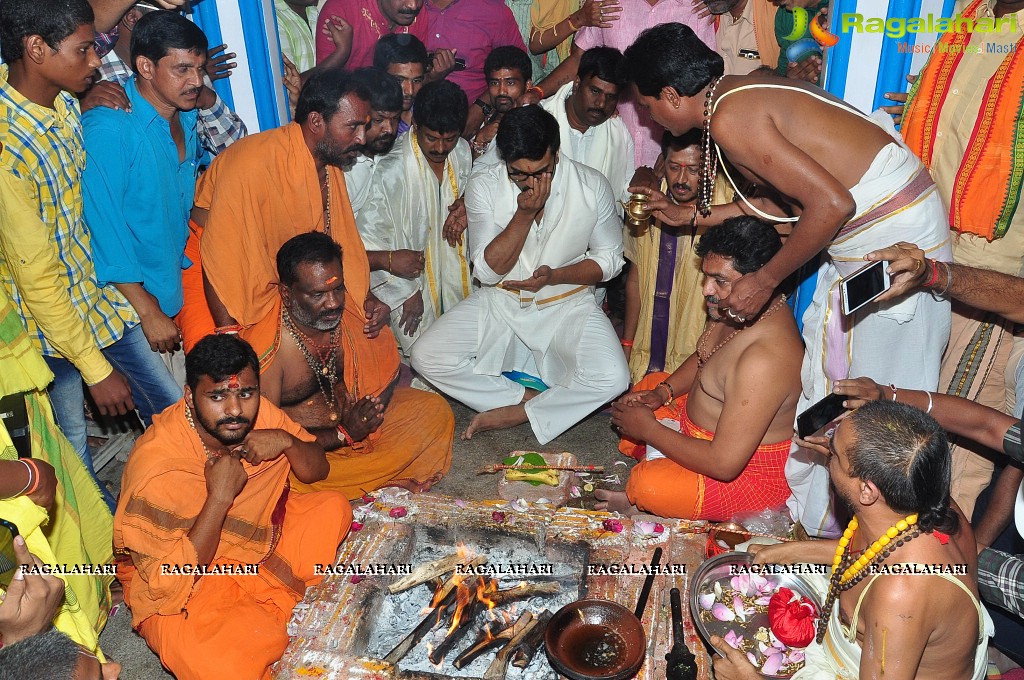 chiranjeevi-birthday-at-filmnagar24.jpg