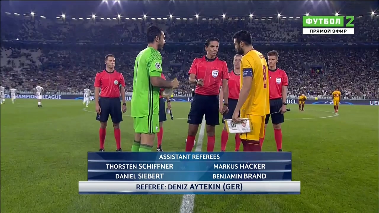 Лига Чемпионов 2016-2017  Группа H  1-й тур  Ювентус (Италия) - Севилья (Испания)  Матч! Футбол 2.ts_20160915_032904.359.jpg