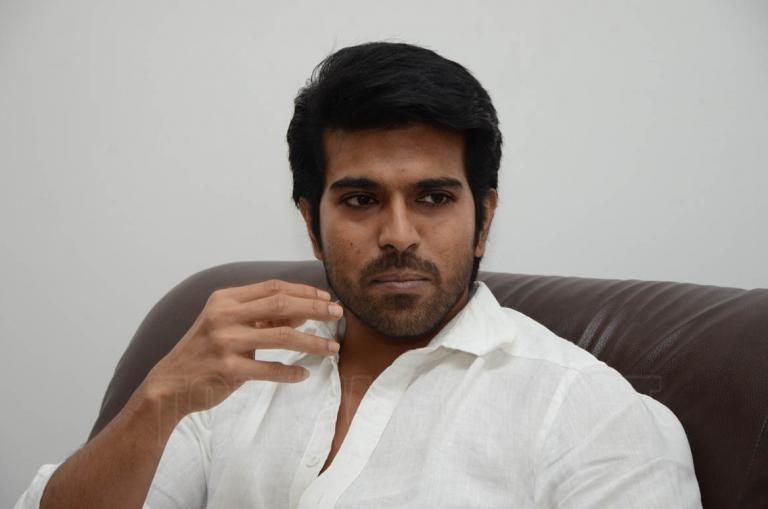 Tollywood_Raam_charan_stils (5).jpg