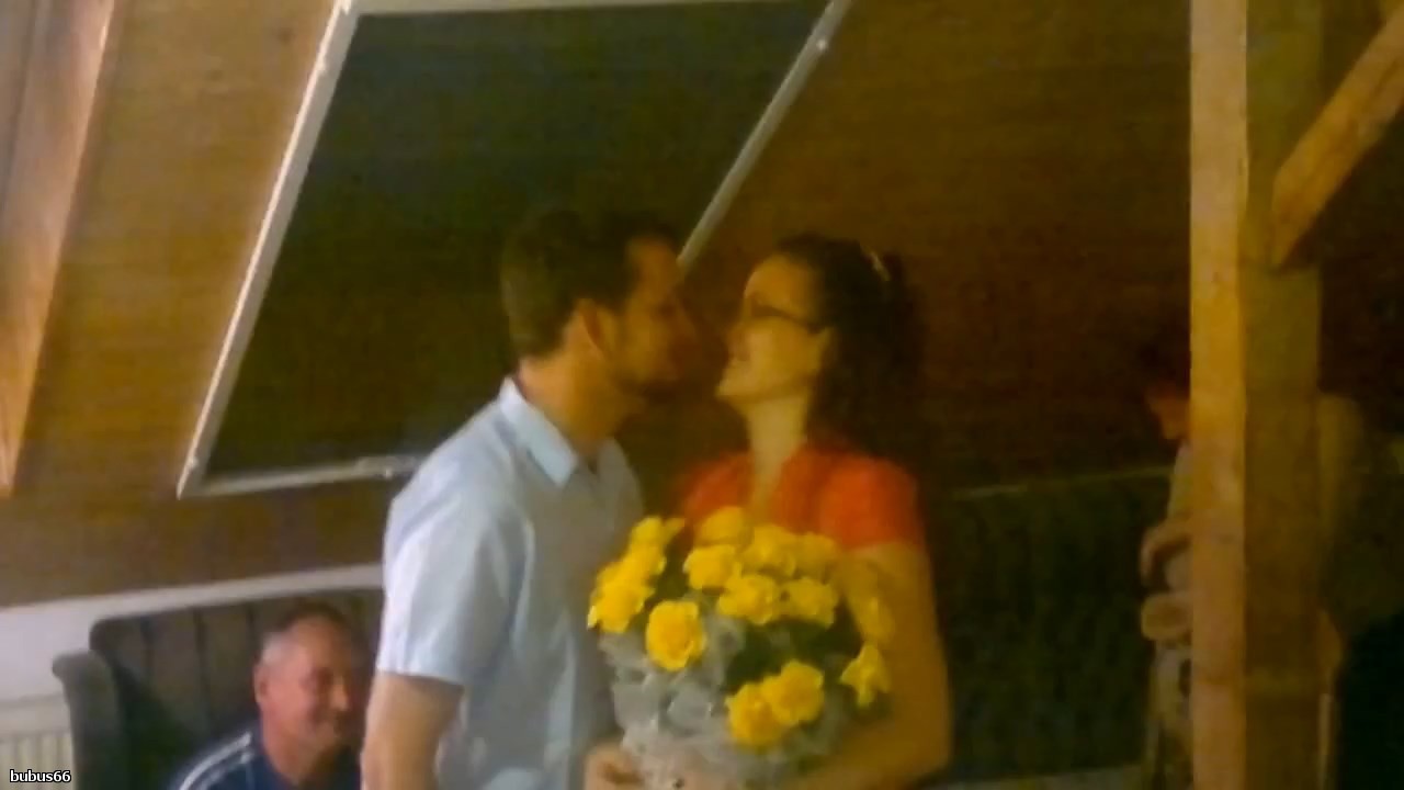 Eljegyz?s - YouTube.MP4_snapshot_01.09.jpg