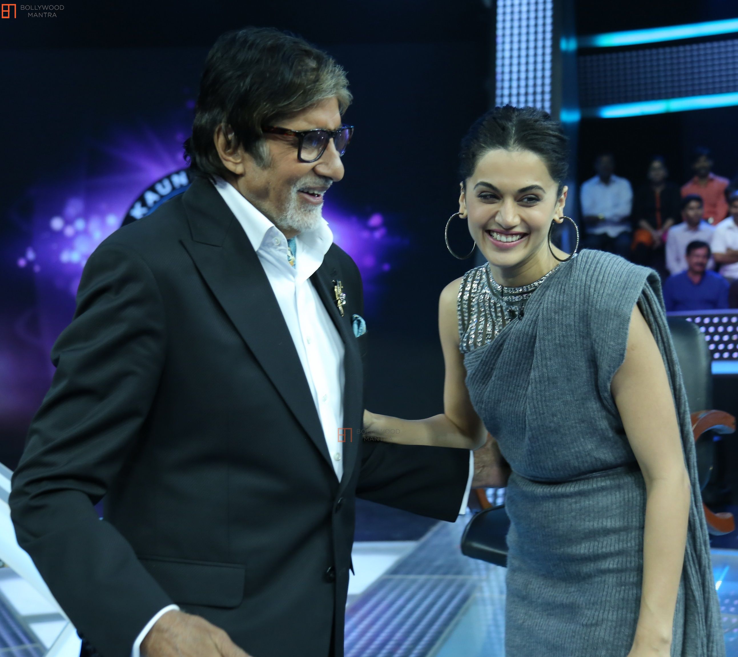 taapsee-pannu_amitabh-bachchan__1032440.JPG