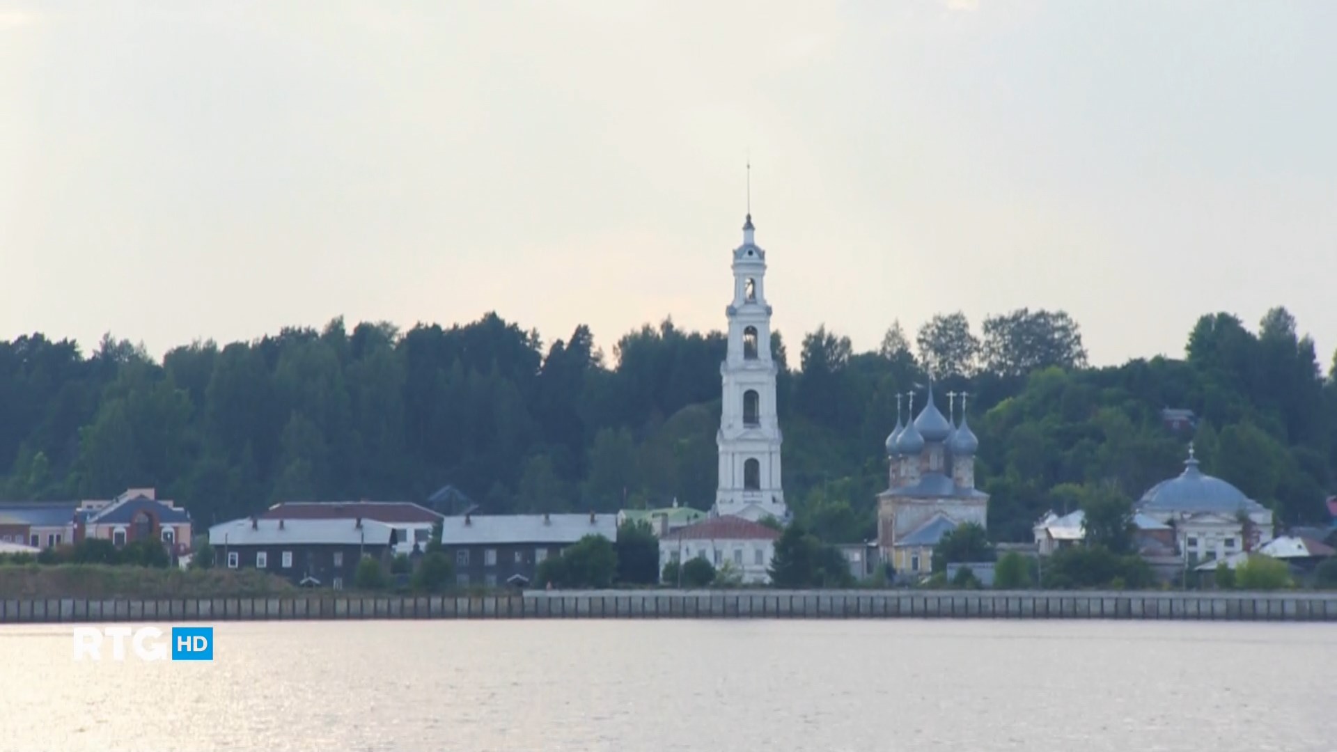 Юрьевец обо всем. Затопленная Церковь в Юрьевце Ивановской. Крест в Юрьевце Ивановской области. Затопленная Церковь на Волге Юрьевец. Юрьевец крест на Волге.