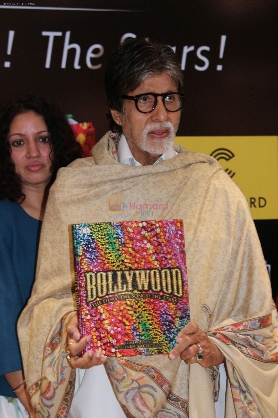 hpse_fullsize__2513960184_Amitabh Bachchan at the Launch Of Bollywood The Book on 2nd Dec 2017 (18)_5a2397b227a14.JPG