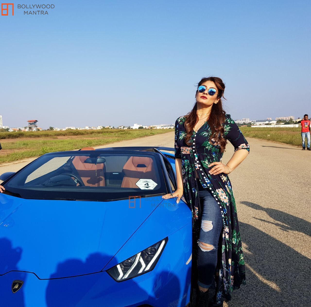 raveena-tandon__1041670.jpg