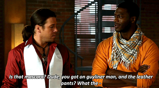 210 tumblr_oa8etb4J3f1vpmh91o1_540 1.gif