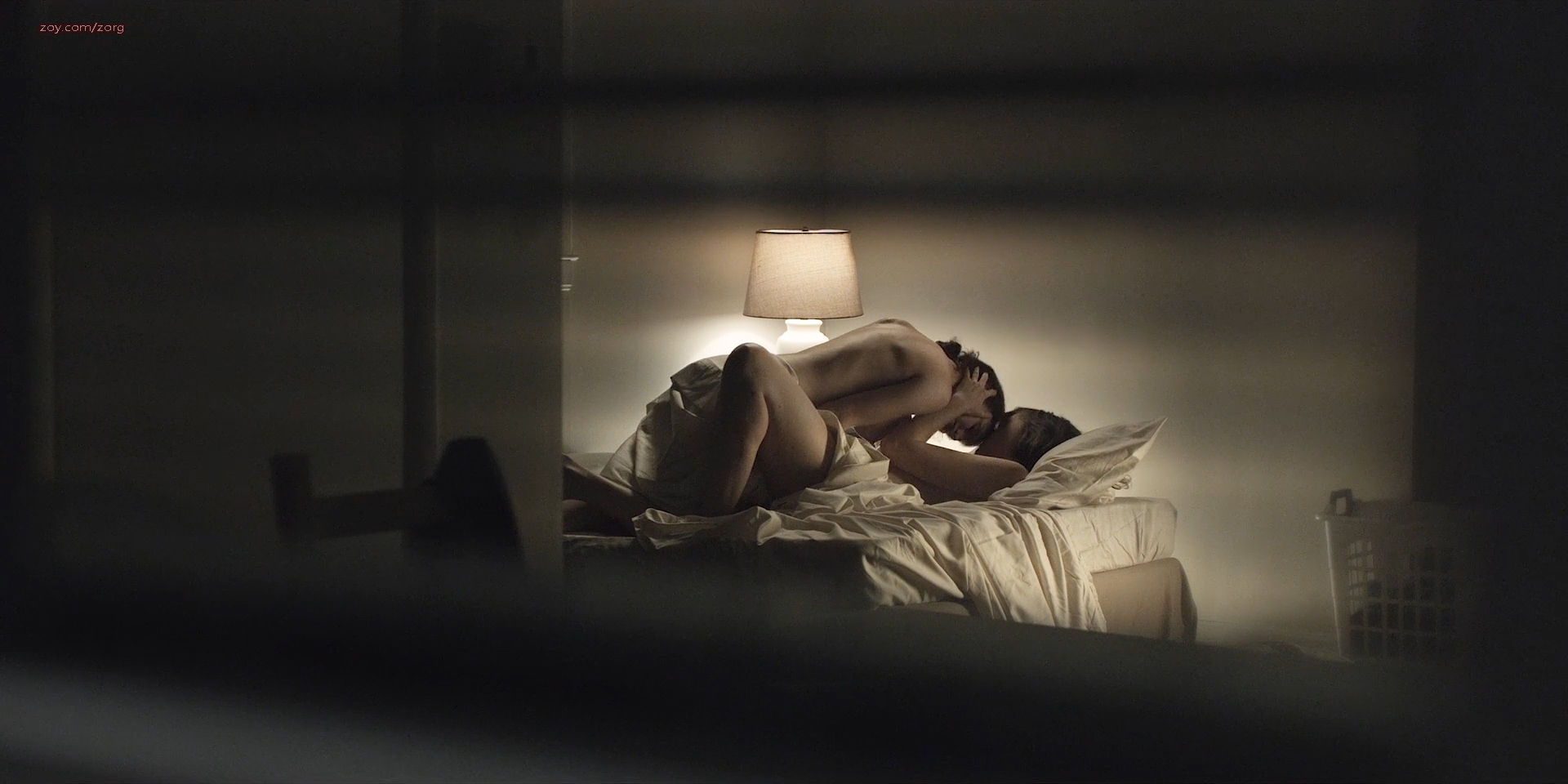 Rachel-Brosnahan-nude-side-boob-House-Of-Cards-2013-s02e6-HD-1080p-2.jpg.