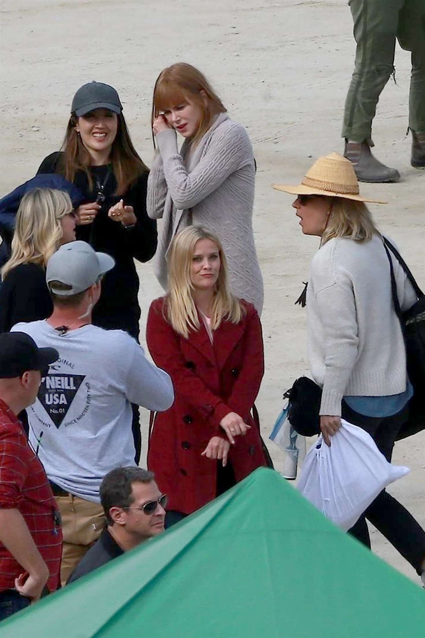 Reese-Witherspoon_-On-the-set-of-Big-Little-Lies--03.jpg