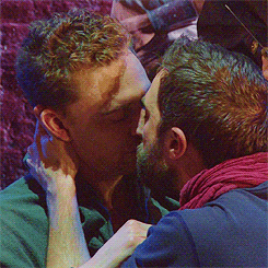 fdf60d5603893a5ab0a845a2b1ecdb20.gif