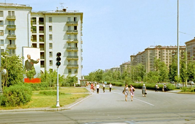 24848153d8.jpg