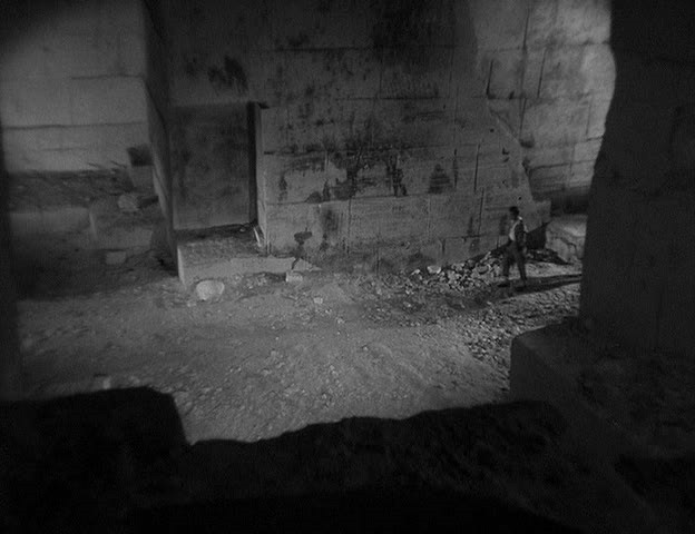 Testament.d'Orphee.1960.dvdrip_[1.37]_[teko][(087530)17-05-06].PNG