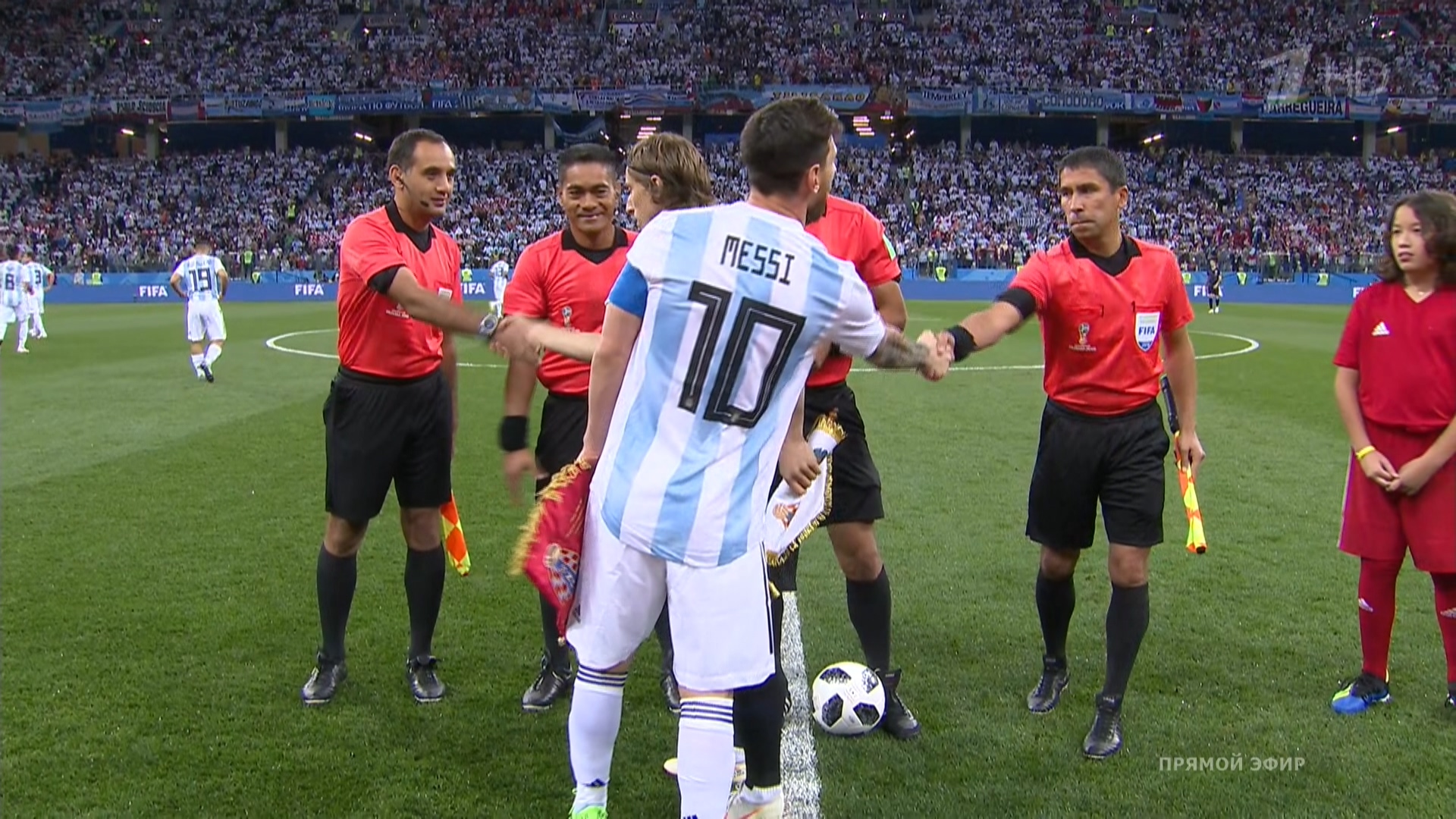 Чемпионат Мира 2018 Группа D 2-й тур Аргентина – Хорватия Первый канал HD.ts_20180622_011401.039.jpg