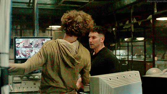 8d5fb2377c05a664196fae94edb9e123.gif