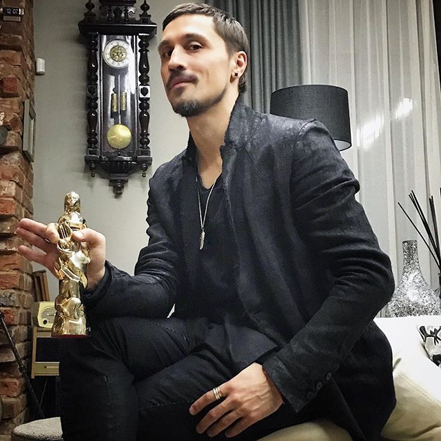 https://i4.imageban.ru/out/2018/12/01/1358ff37295e11df6b1f39b73ee6a400.jpg