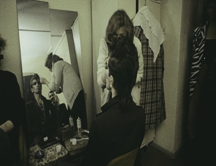 У_меня_нет_друга_или_One_Step_Beyond.DVDRip-AVC_by_Indigo-child.mkv_snapshot_10.59_[2019.03.03_13.22.40].png