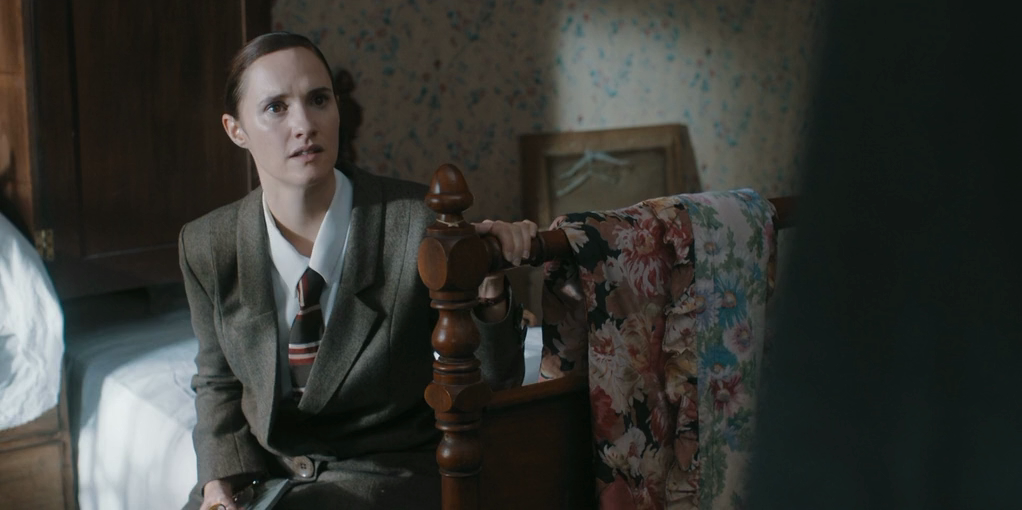 Агата и правда об убийстве.(2018).BDRip-AVC.[-=DoMiNo=-].mkv_20190304_135028.577.png