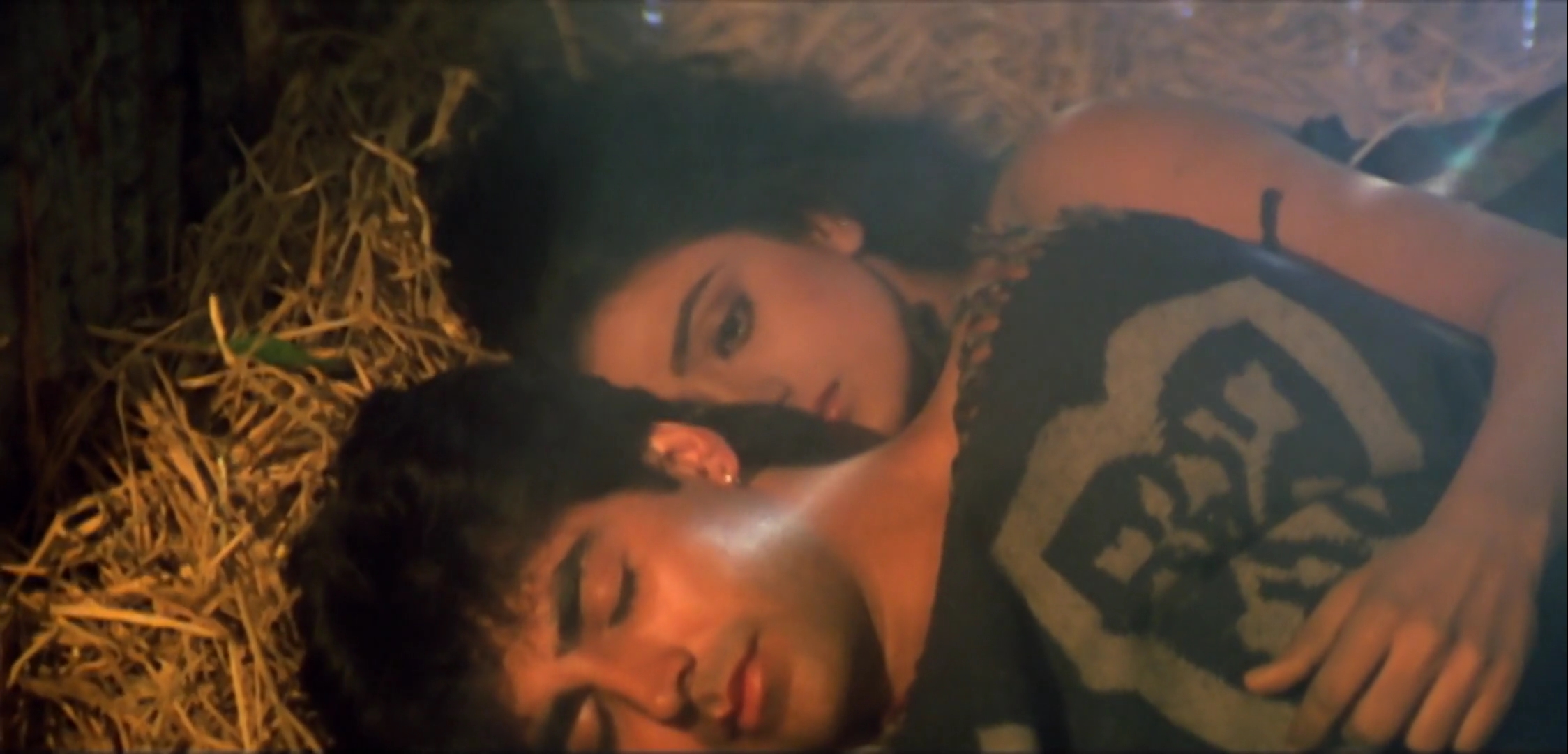 Saugandh.1991.WEBHDRip.1080p[(129340)05-13-17].JPG