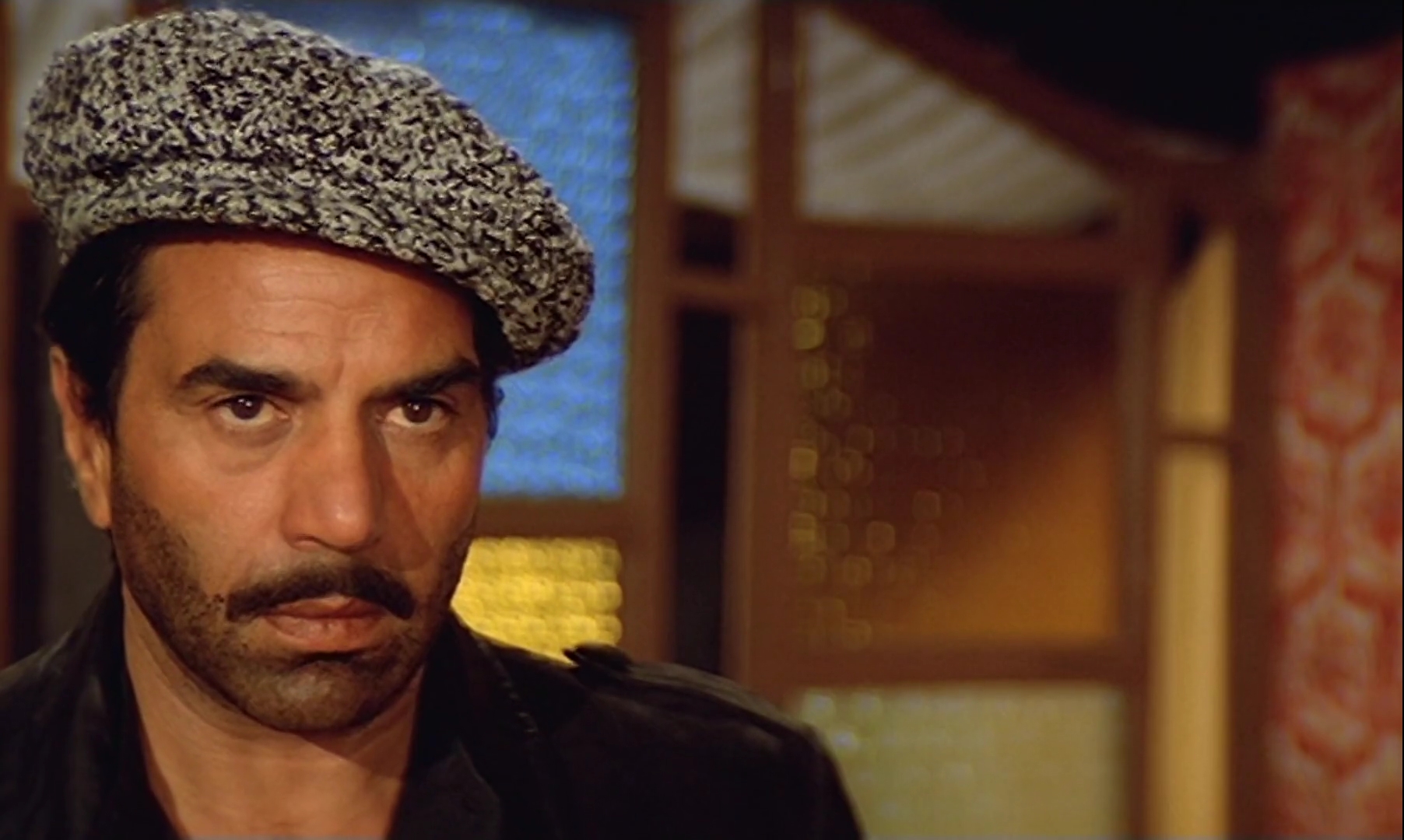 Qayamat.1983.WebHDRip.AVC.AAC.Esub.1080p[(166965)03-51-28].JPG