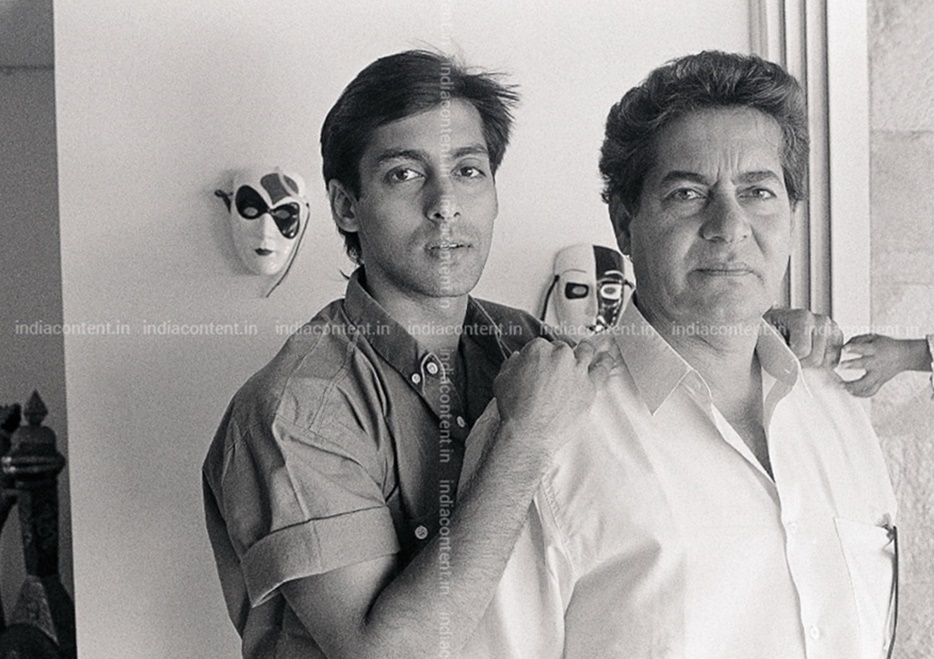659-salman-khan-with-his-father-salim-image-F139sh6_001237.jpg