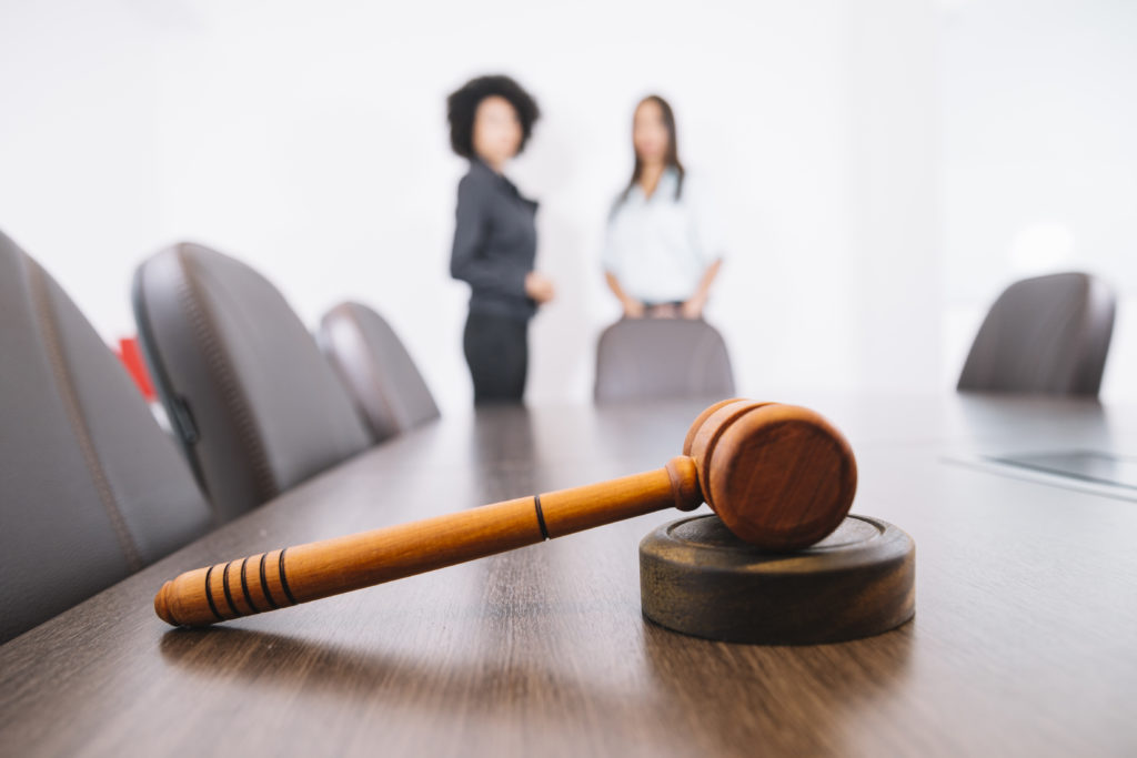 юрист по судебным спорам юрист по судебным спорам