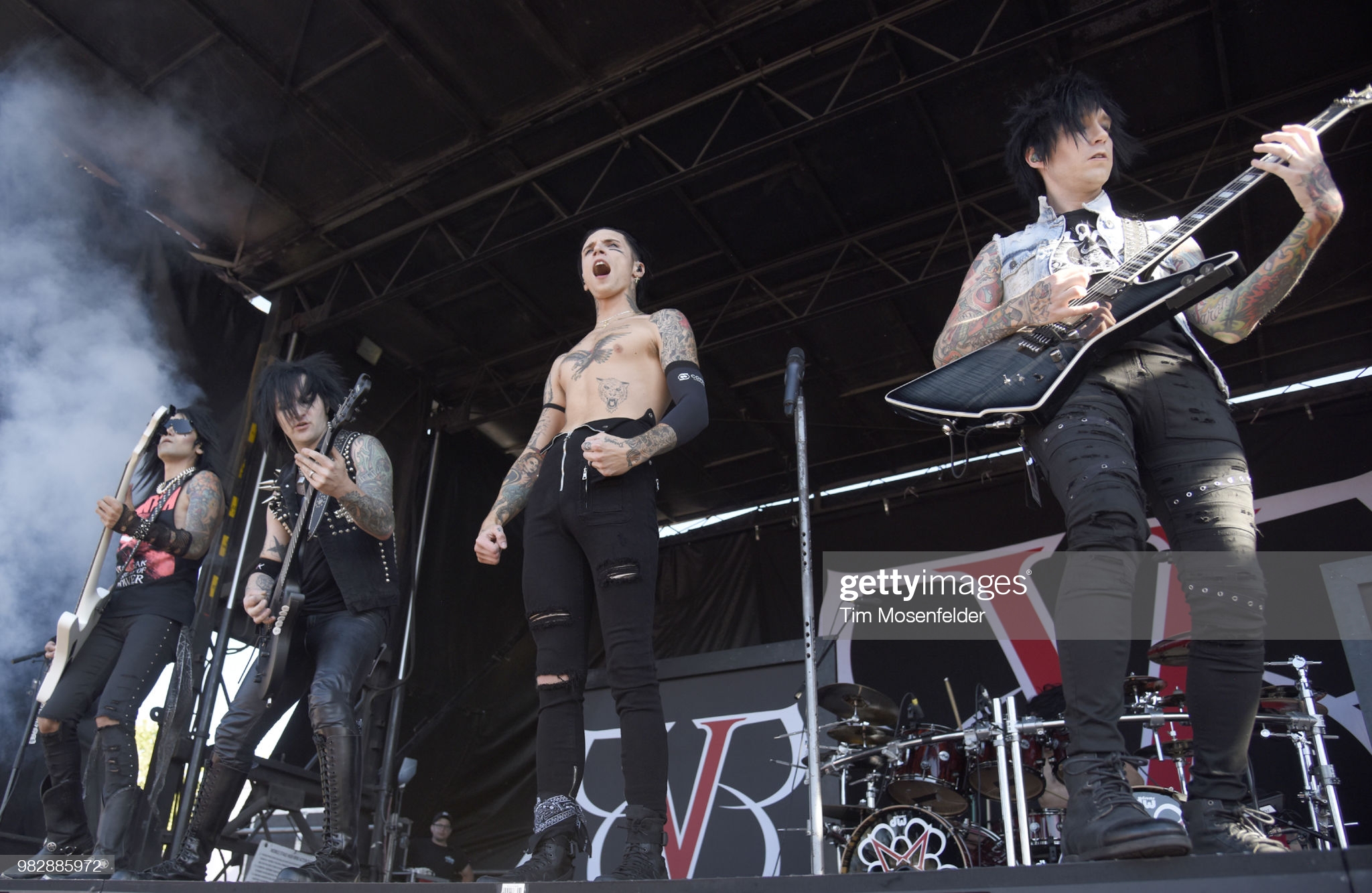 <b>ashley</b>-<b>purdy</b>-jake-pitts-andy-biersack-and-jinxx-of-black-veil-brides-pictur...