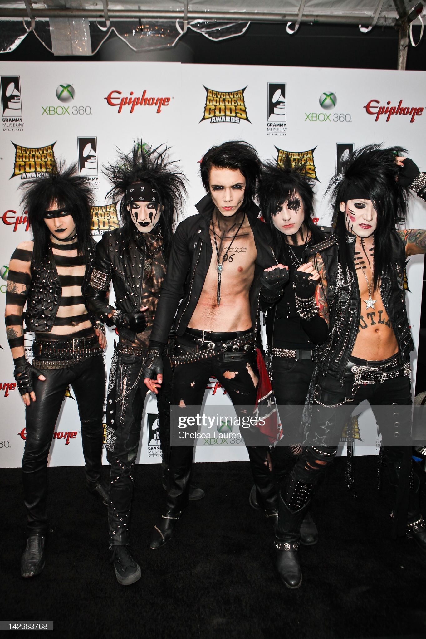 jinxx-christian-cc-coma-andy-biersack-jake-pitts-and-ashley-purdy-of-picture-id142983768s=2048x2048.jpg