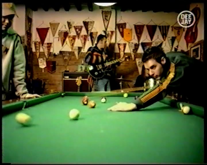VA - DeeJay TV + MTV2 compilation part 1.mpg_snapshot_00.25.59.135.jpg