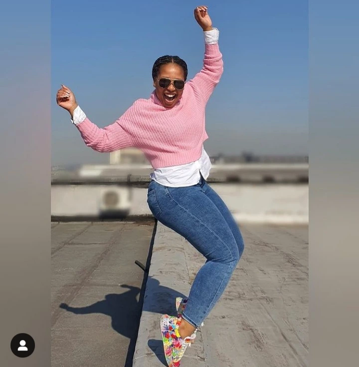 Phindile Gwala brings fire in recent picture. - style you 7