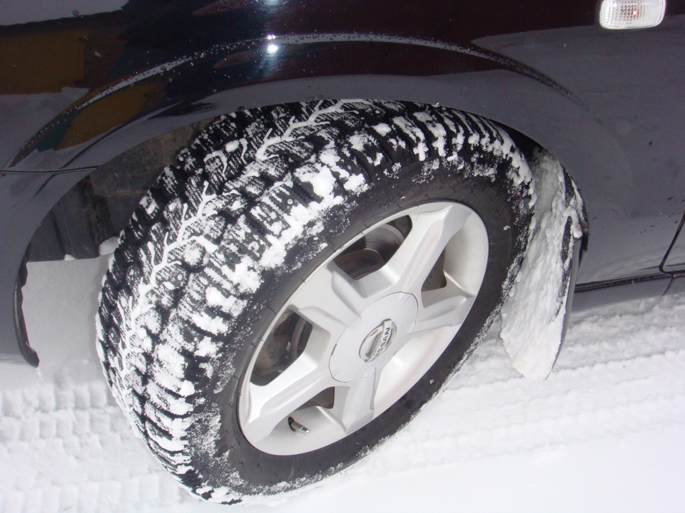 Зимние шины на Ниссан: по каким параметрам выбирать колеса